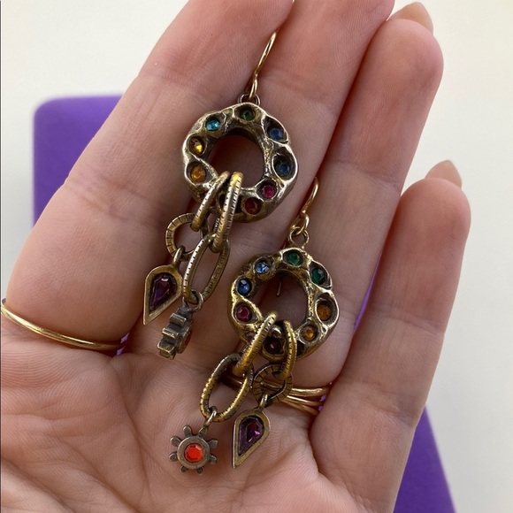 💛 Classic Brass Multi Colour Gemstone Dangle Earrings - Picture 3 of 5